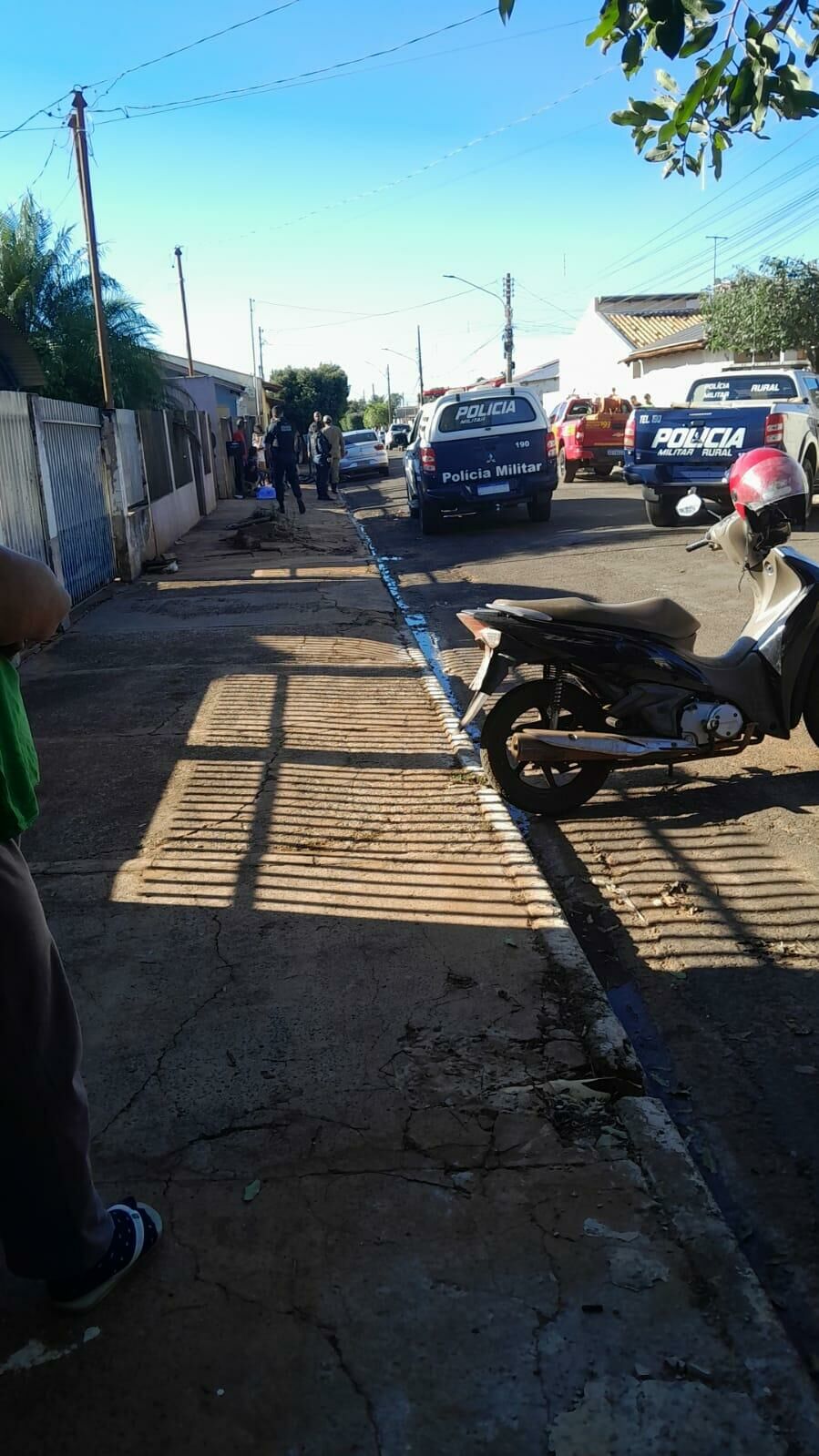 Imagem de compartilhamento para o artigo Homem é executado com três tiros em Chapadão do Sul da MS Todo dia